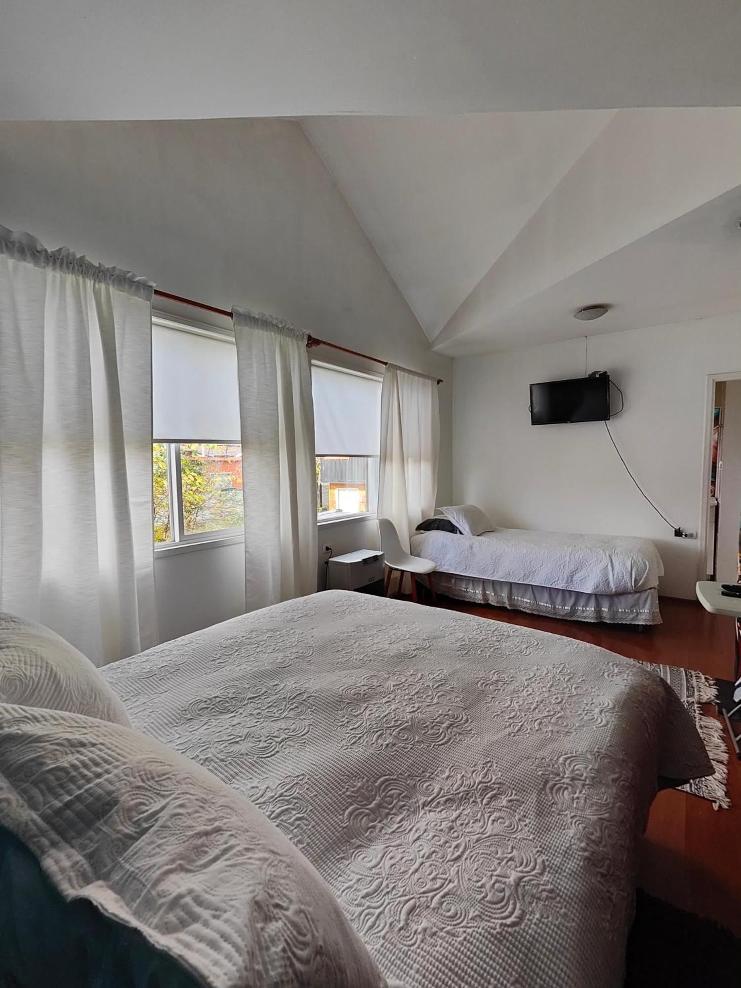 Hostal Casa Arrayan Coyhaique Exteriör bild